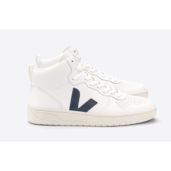 VEJA V-15 Leather White Nautico Sneakers Size M7/W9 - Picture 1 of 7
